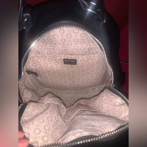 GUESS Small Backpack - Picture 4 of 8